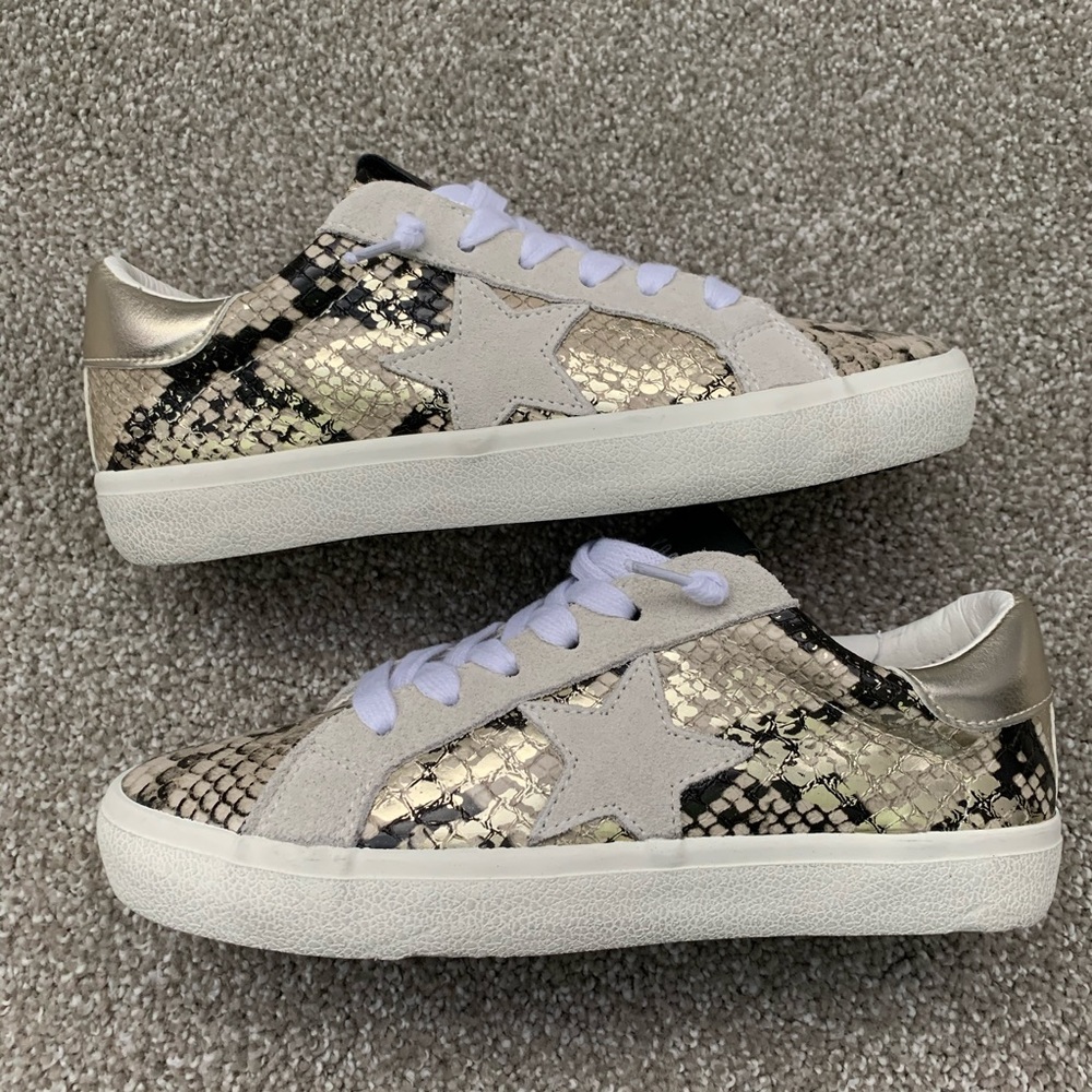 Steve Madden Philosophy Multi Star Print Sneakers